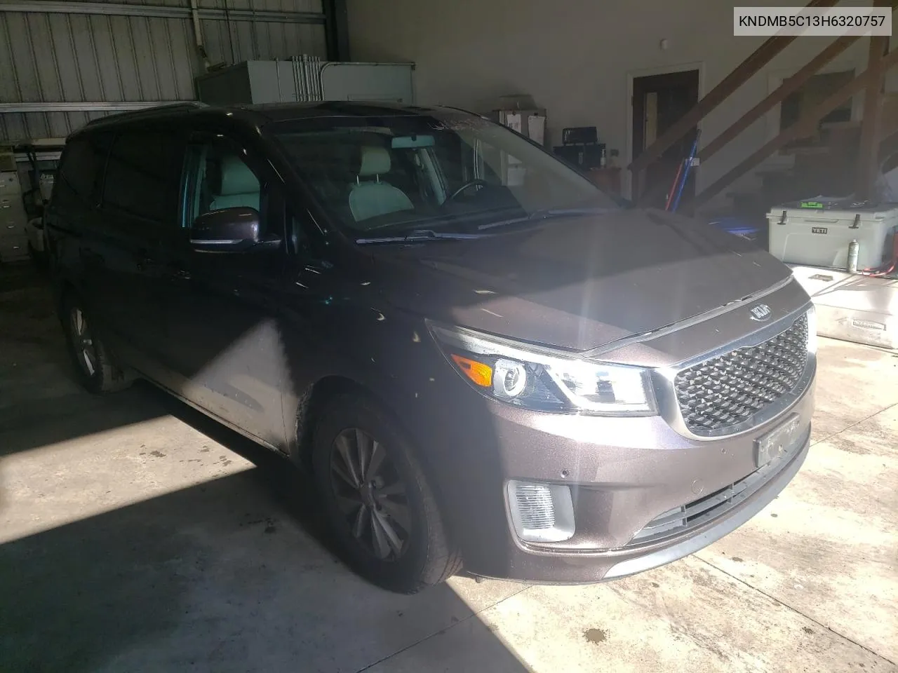 2017 Kia Sedona Lx VIN: KNDMB5C13H6320757 Lot: 68008374