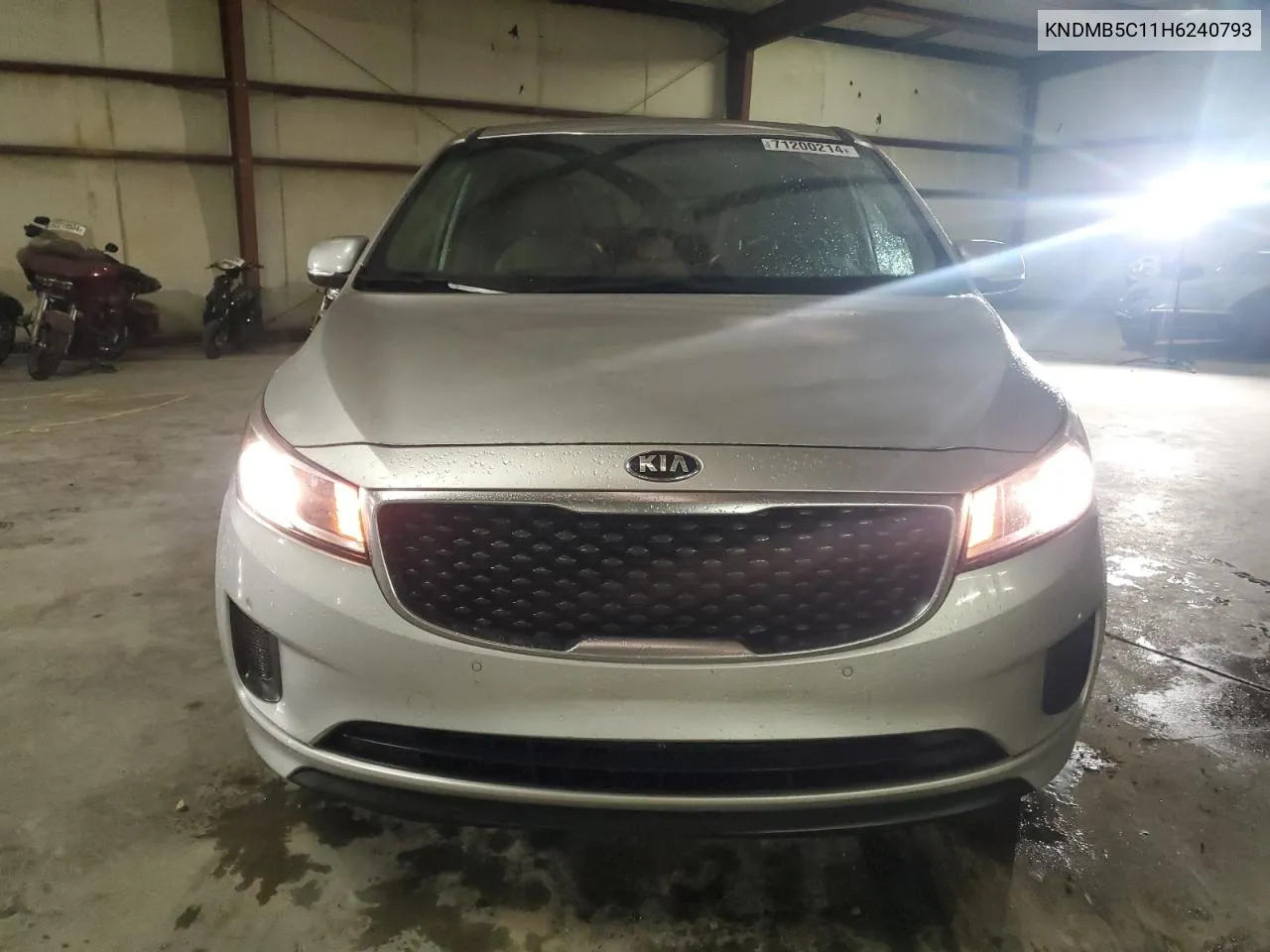 KNDMB5C11H6240793 2017 Kia Sedona Lx