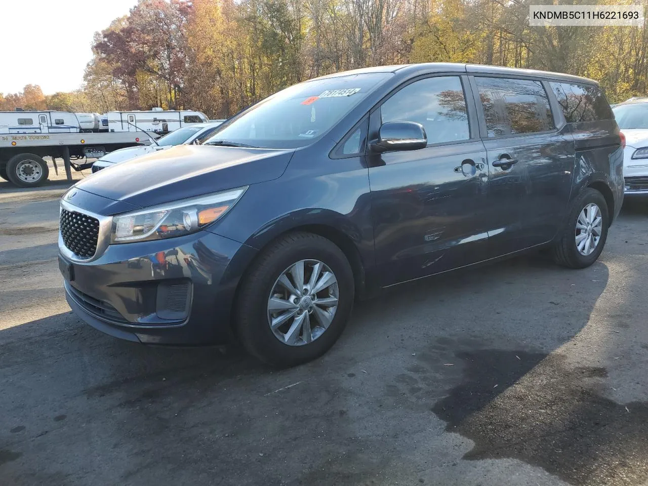 2017 Kia Sedona Lx VIN: KNDMB5C11H6221693 Lot: 78174514