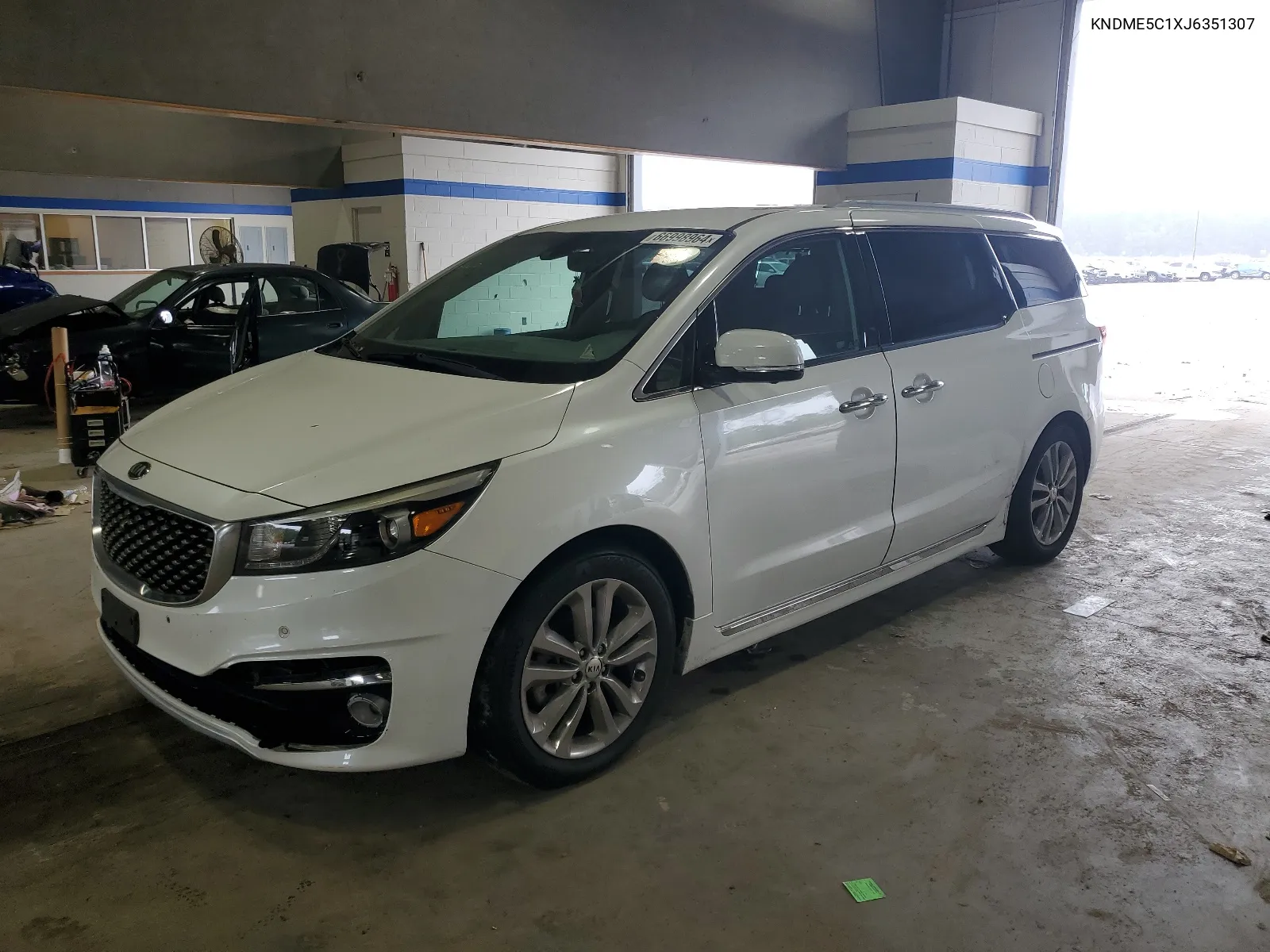 KNDME5C1XJ6351307 2018 Kia Sedona Sxl