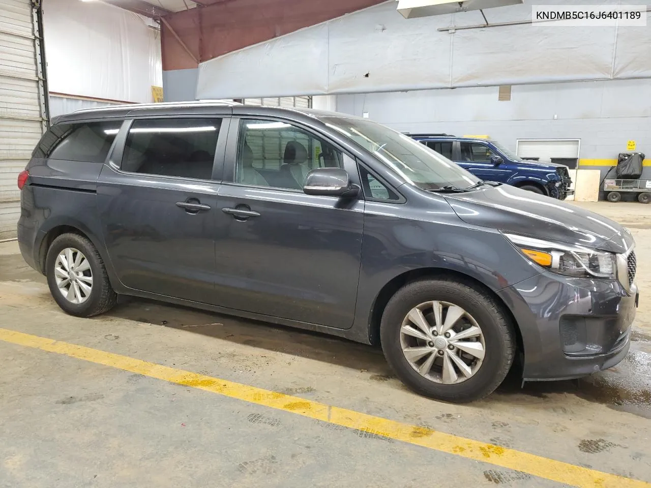 2018 Kia Sedona Lx VIN: KNDMB5C16J6401189 Lot: 71244144