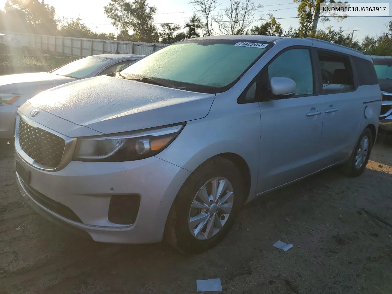 2018 Kia Sedona Lx VIN: KNDMB5C18J6363917 Lot: 74425454