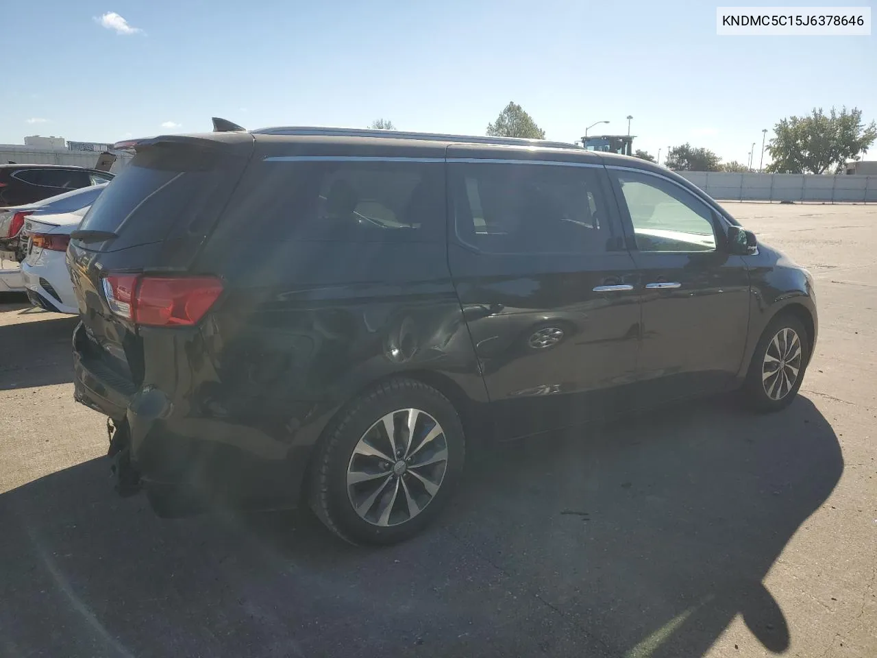 2018 Kia Sedona Van VIN: KNDMC5C15J6378646 Lot: 76006644