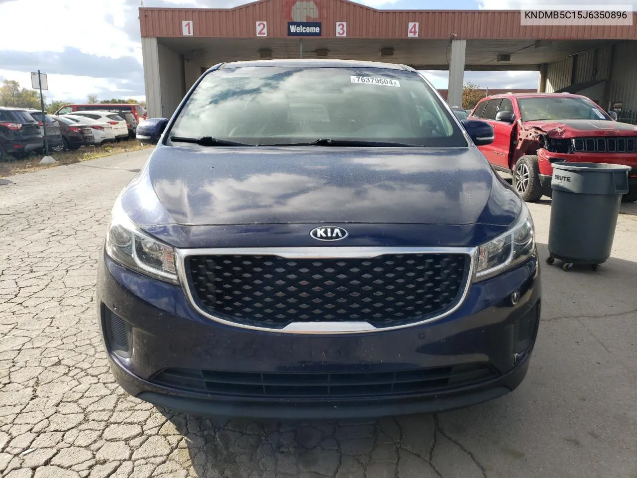 2018 Kia Sedona Lx VIN: KNDMB5C15J6350896 Lot: 76379604