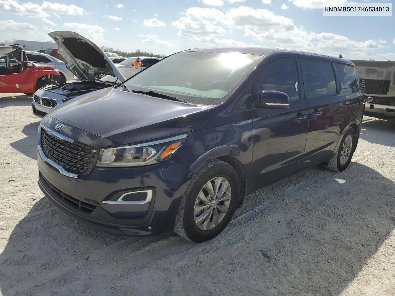 2019 Kia Sedona Lx VIN: KNDMB5C17K6534013 Lot: 76775844