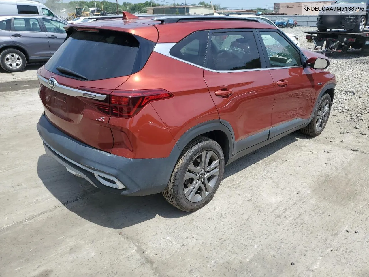 2021 Kia Seltos S VIN: KNDEUCAA9M7138796 Lot: 60119254