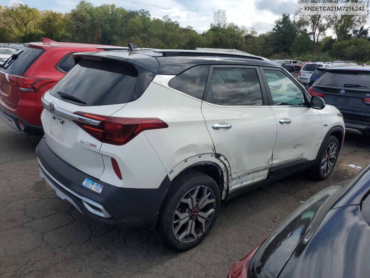 2021 Kia Seltos Sx VIN: KNDETCA21M7216242 Lot: 72743334