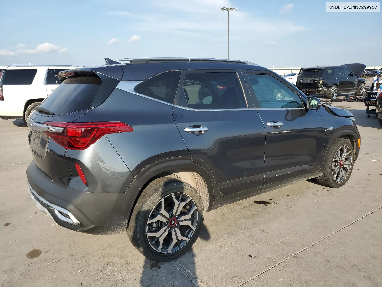 2022 Kia Seltos Sx VIN: KNDETCA24N7299957 Lot: 68601504