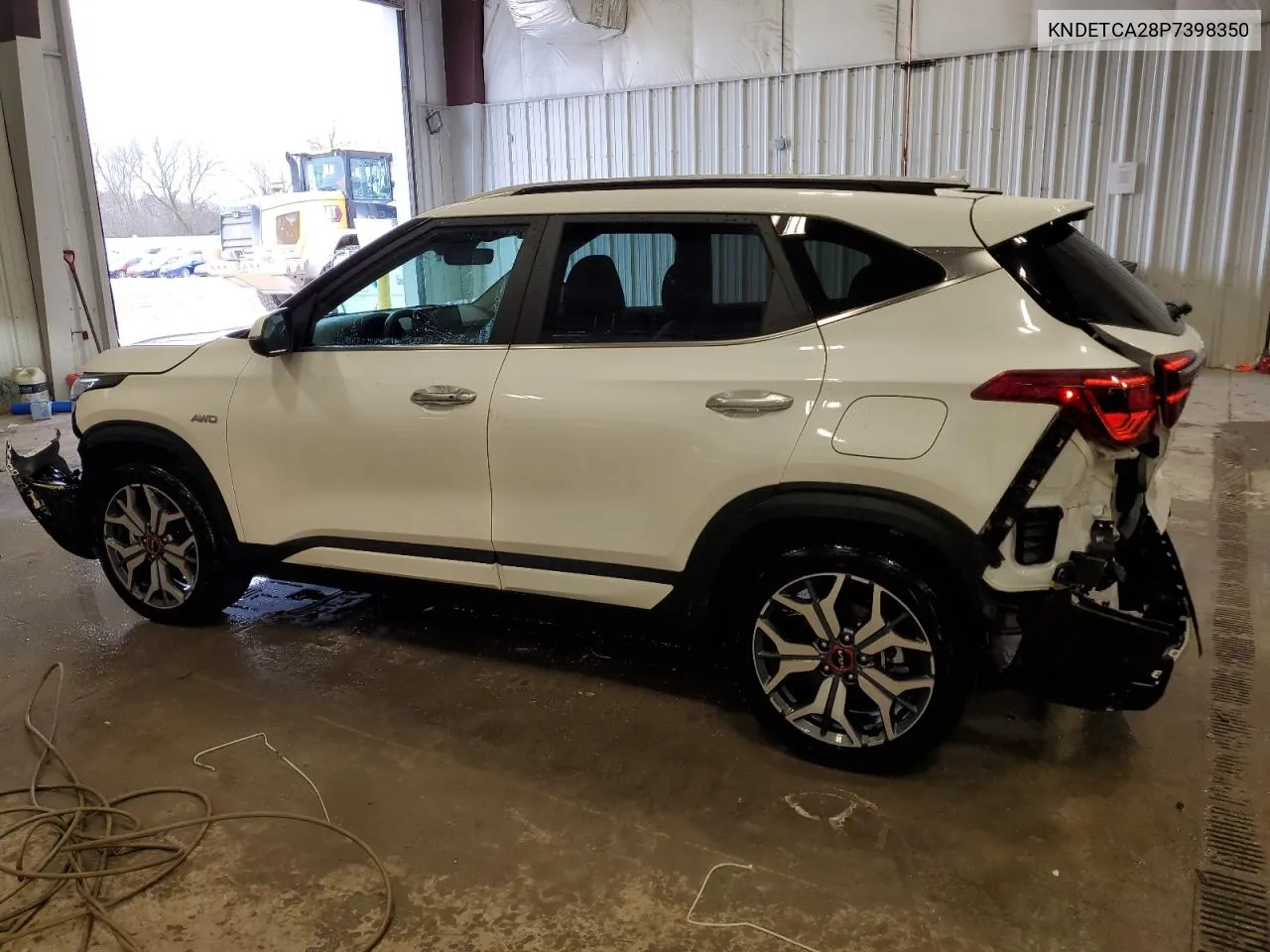 2023 Kia Seltos Sx VIN: KNDETCA28P7398350 Lot: 79121714