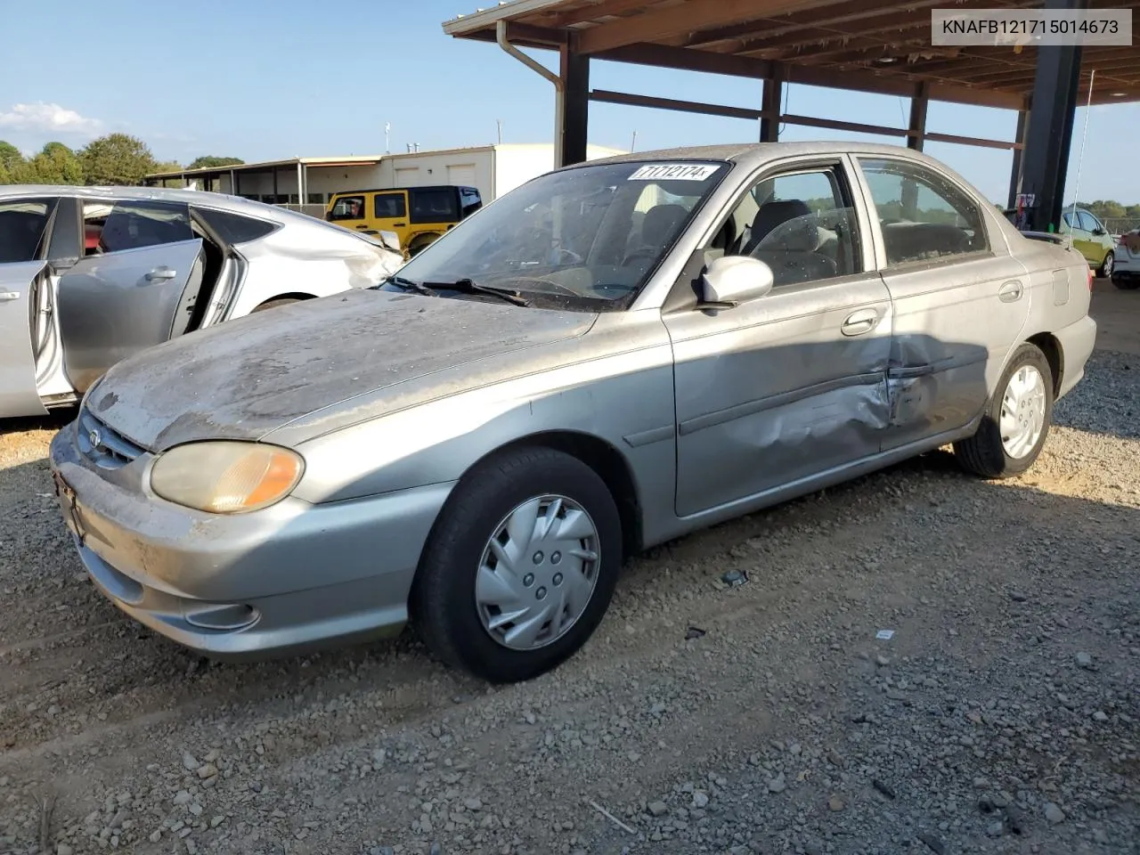 2001 Kia Sephia Base VIN: KNAFB121715014673 Lot: 71712174