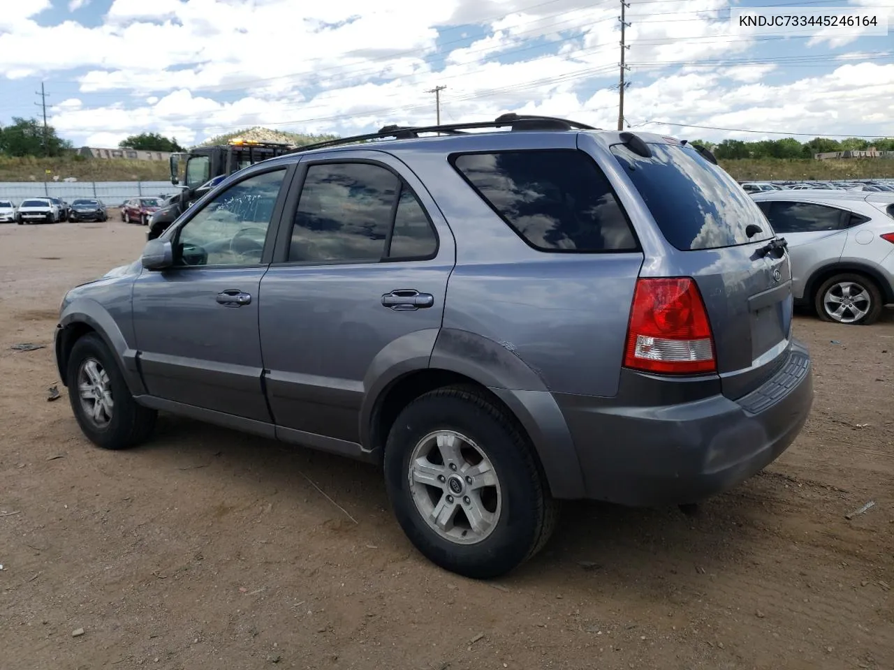 KNDJC733445246164 2004 Kia Sorento Ex