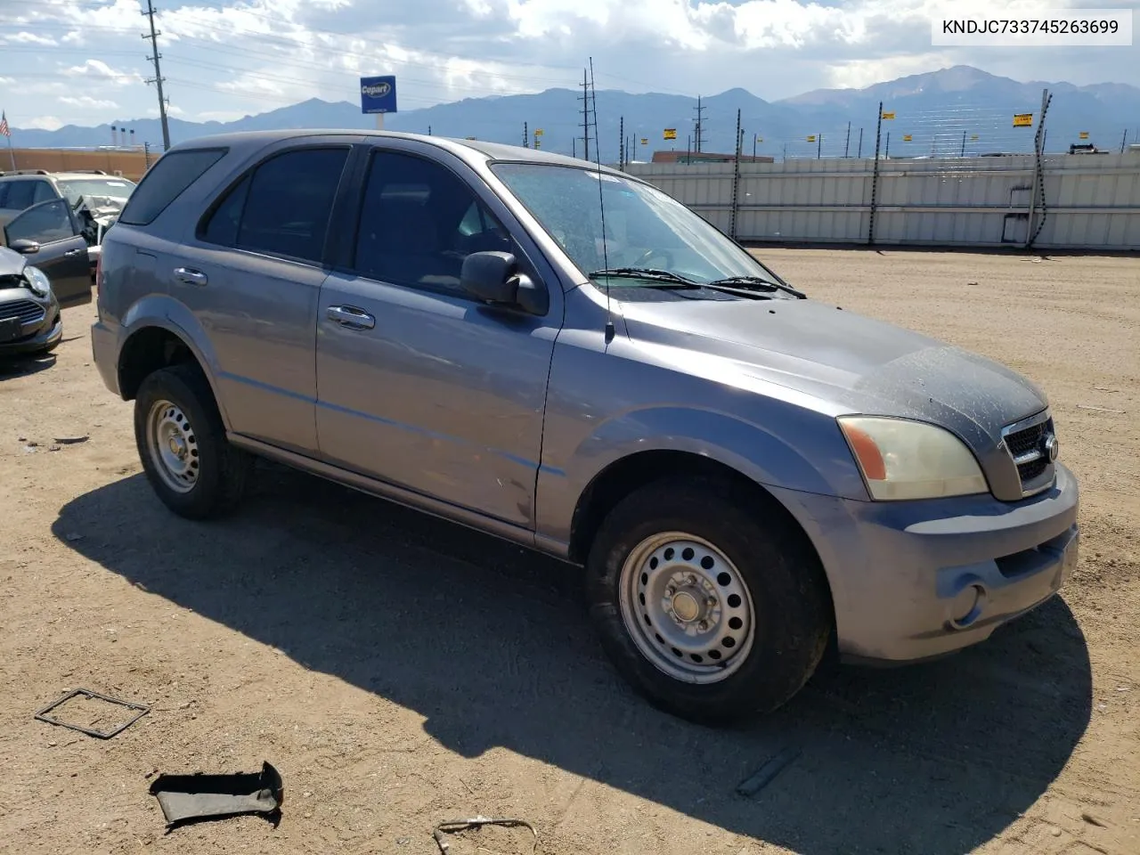 KNDJC733745263699 2004 Kia Sorento Ex