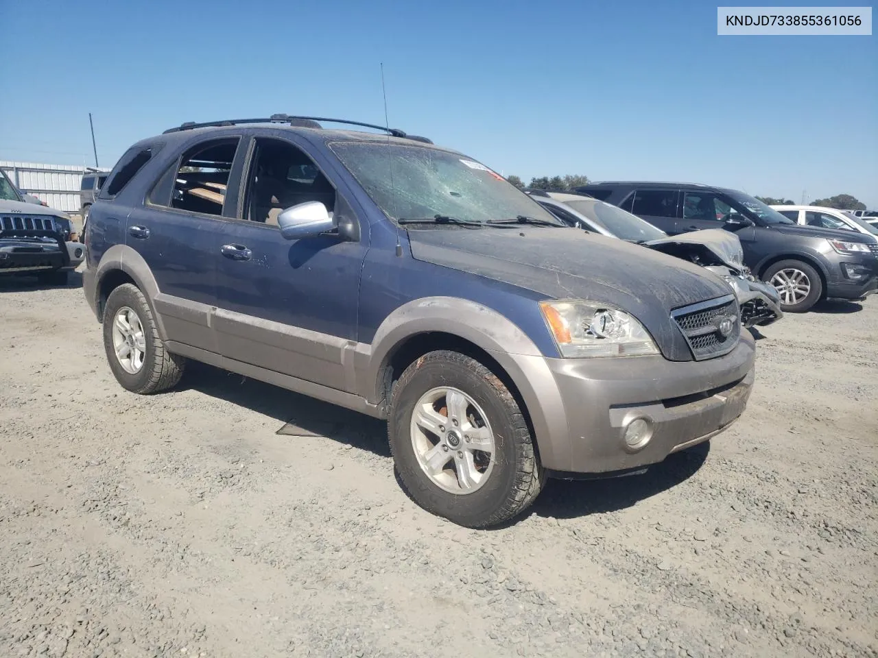 2005 Kia Sorento Ex VIN: KNDJD733855361056 Lot: 70784504