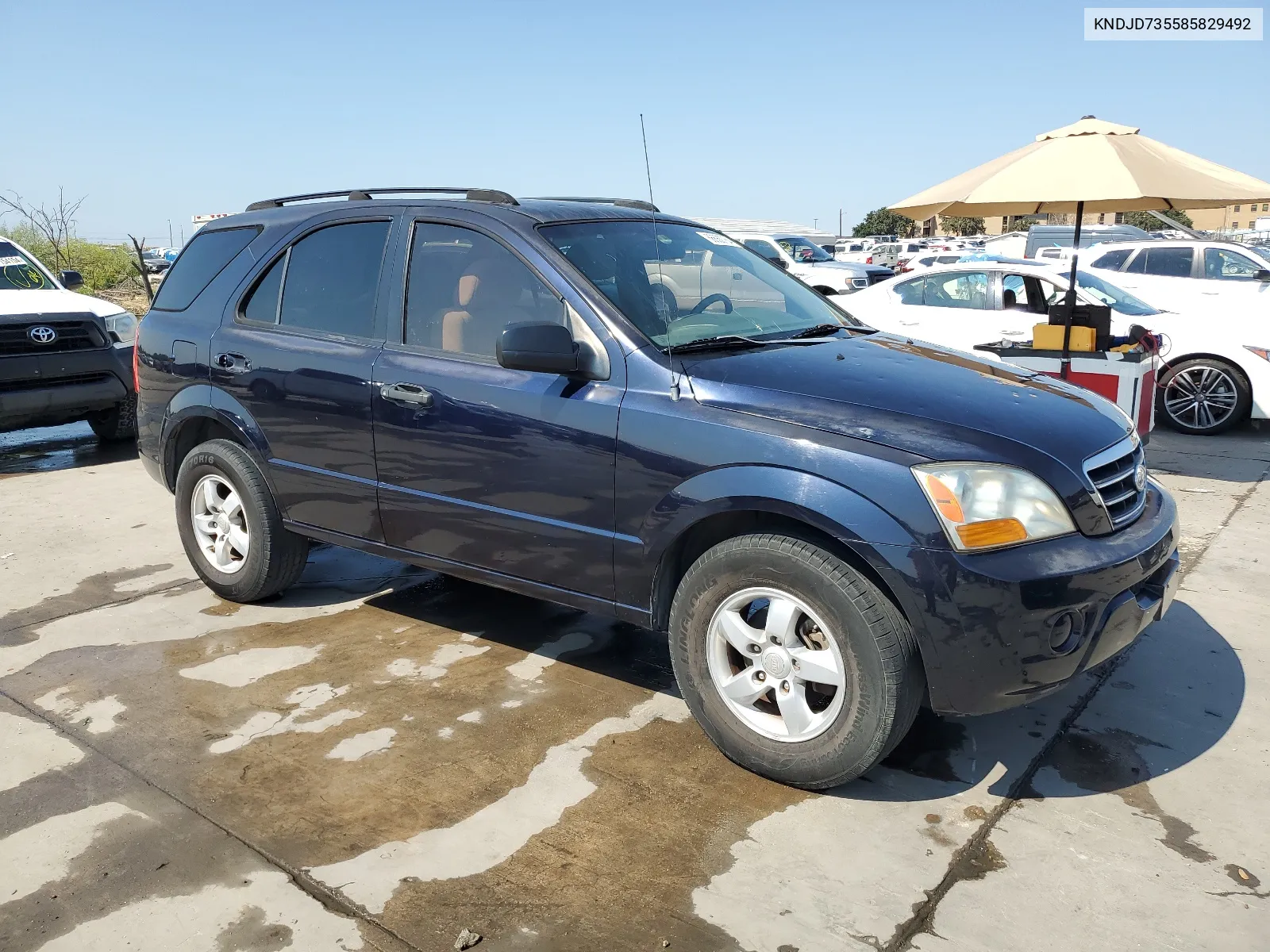 2008 Kia Sorento Ex VIN: KNDJD735585829492 Lot: 66660764