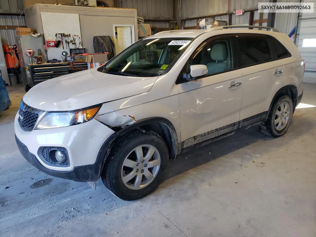 2011 Kia Sorento Base VIN: 5XYKT4A16BG092663 Lot: 45922694