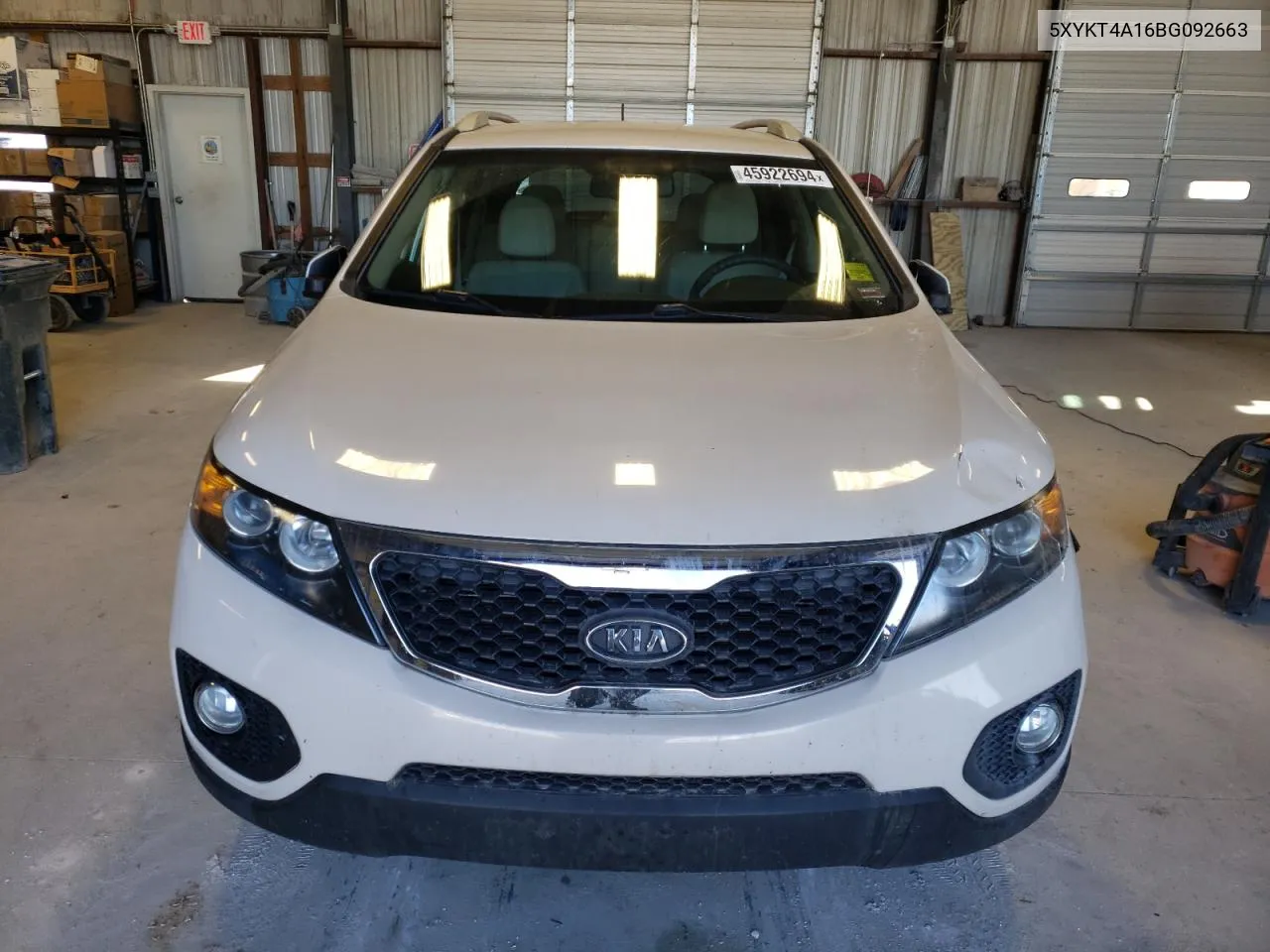 2011 Kia Sorento Base VIN: 5XYKT4A16BG092663 Lot: 45922694