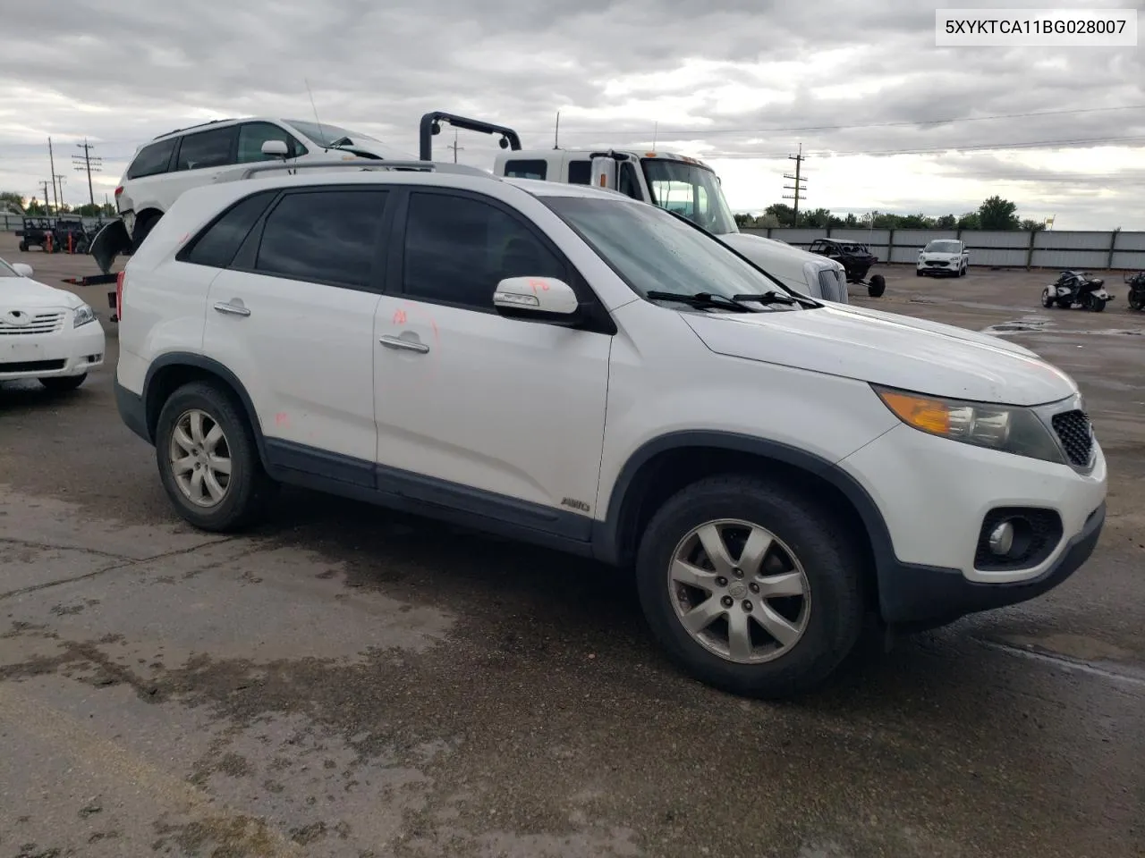 2011 Kia Sorento Base VIN: 5XYKTCA11BG028007 Lot: 57291504