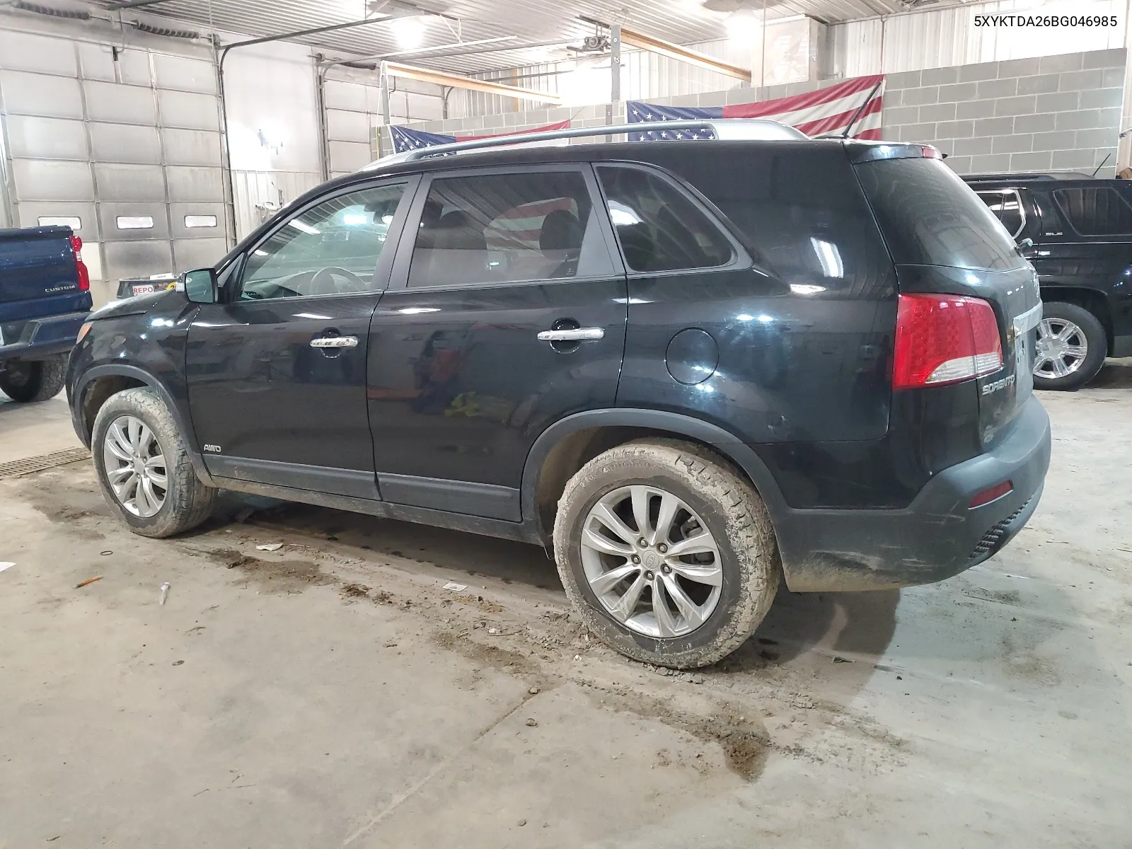 5XYKTDA26BG046985 2011 Kia Sorento Base