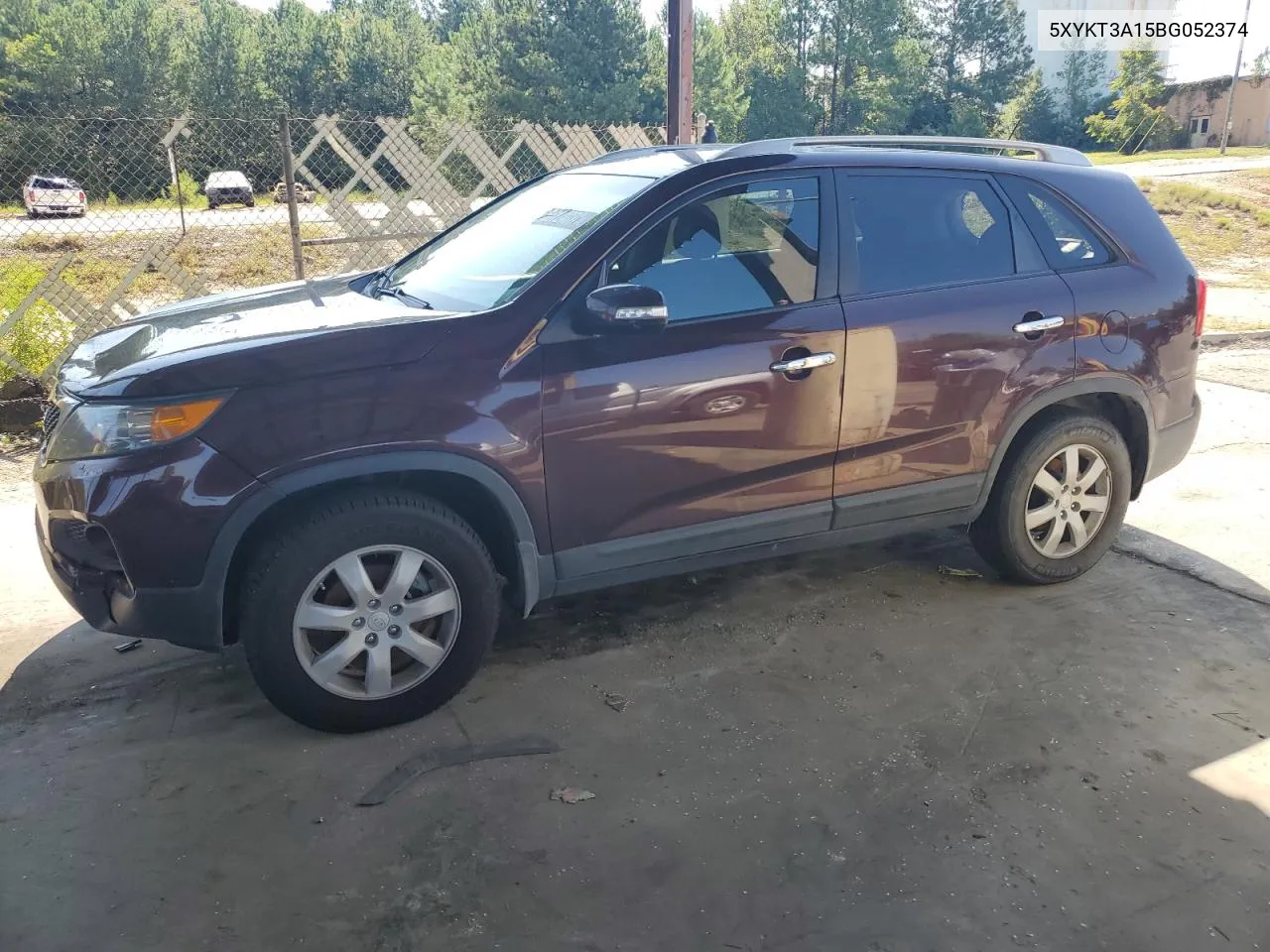 2011 Kia Sorento Base VIN: 5XYKT3A15BG052374 Lot: 60124874