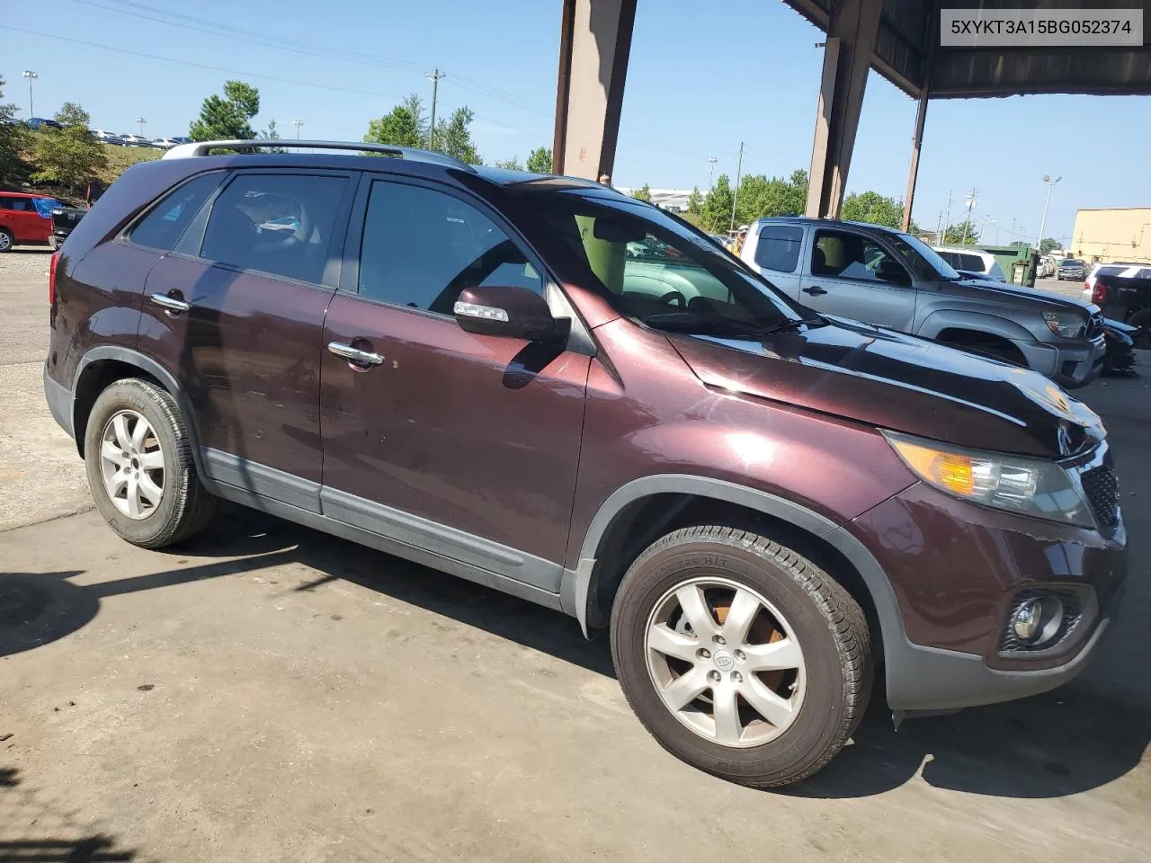 2011 Kia Sorento Base VIN: 5XYKT3A15BG052374 Lot: 60124874