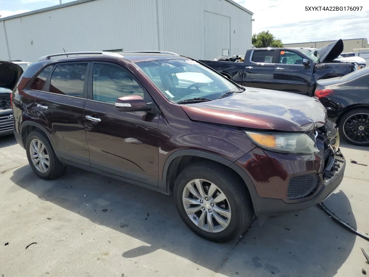 2011 Kia Sorento Base VIN: 5XYKT4A22BG176097 Lot: 60292904