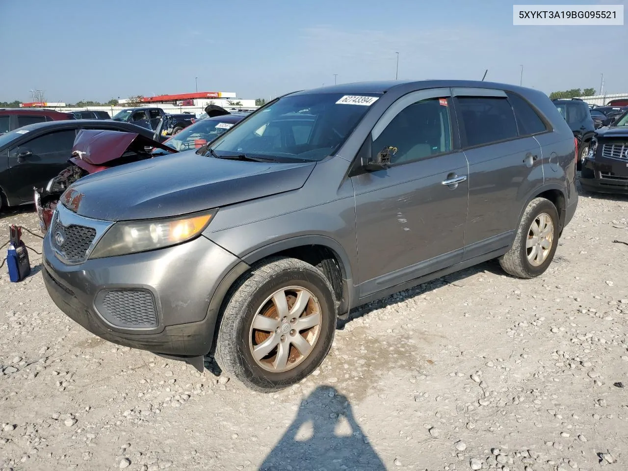 2011 Kia Sorento Base VIN: 5XYKT3A19BG095521 Lot: 62743394