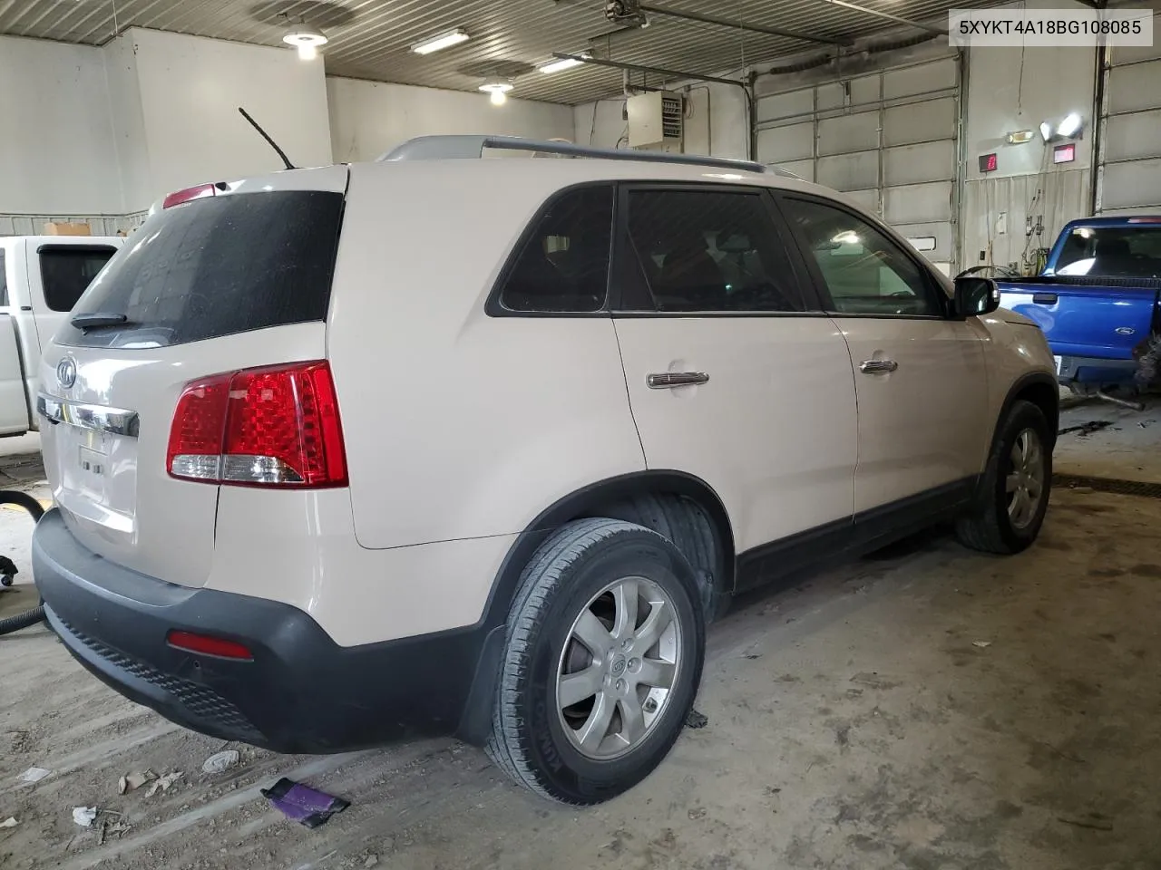 5XYKT4A18BG108085 2011 Kia Sorento Base