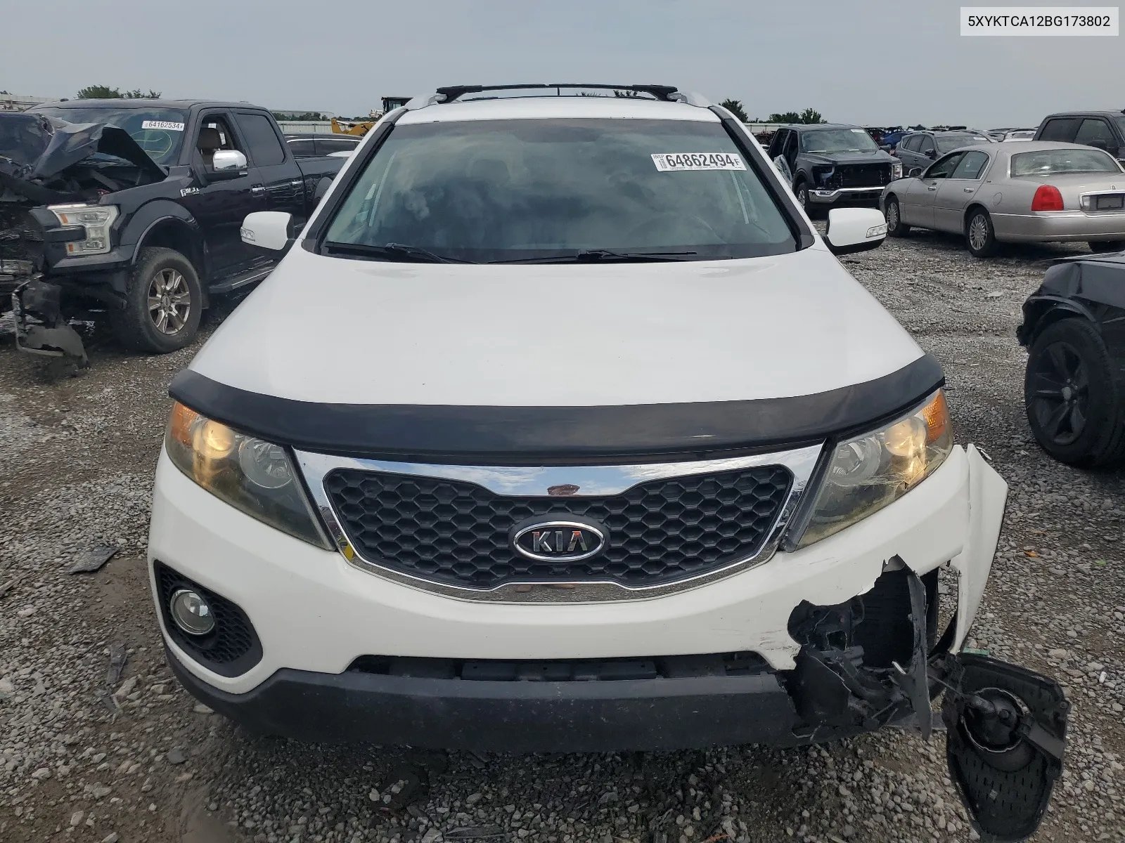 2011 Kia Sorento Base VIN: 5XYKTCA12BG173802 Lot: 64862494