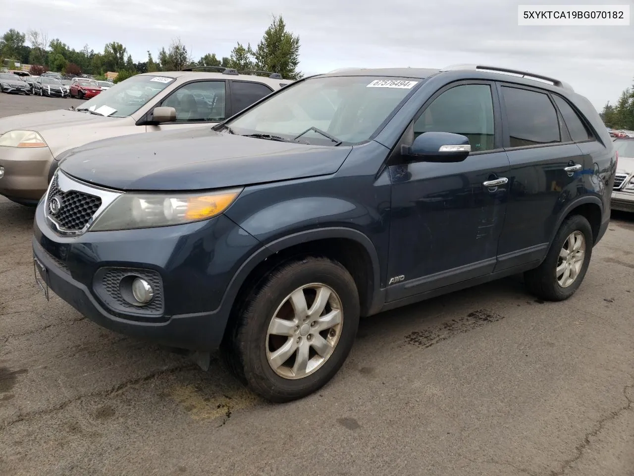 2011 Kia Sorento Base VIN: 5XYKTCA19BG070182 Lot: 67576494