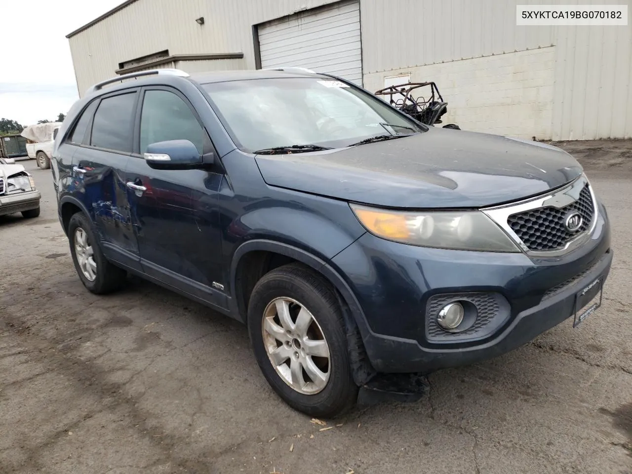 5XYKTCA19BG070182 2011 Kia Sorento Base