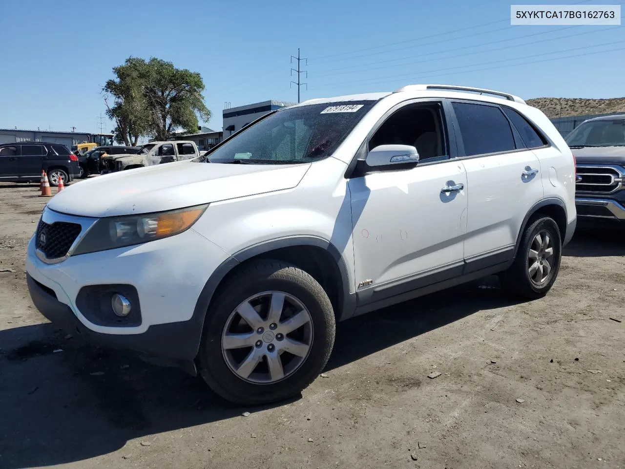 5XYKTCA17BG162763 2011 Kia Sorento Base