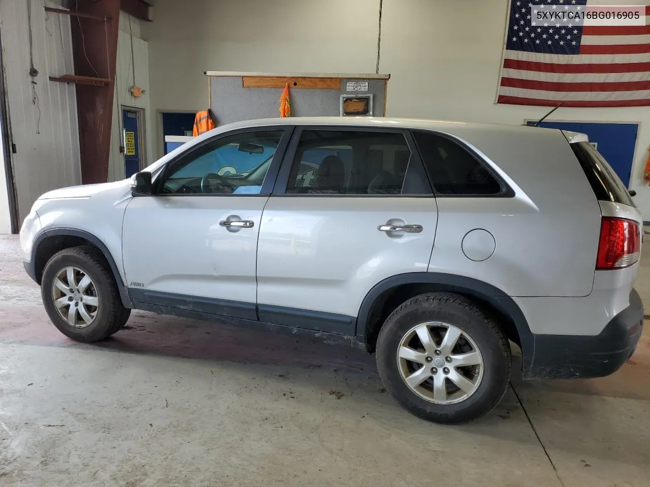 5XYKTCA16BG016905 2011 Kia Sorento Base