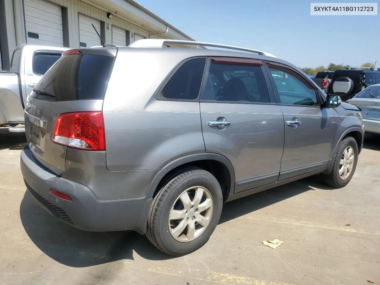 5XYKT4A11BG112723 2011 Kia Sorento Base