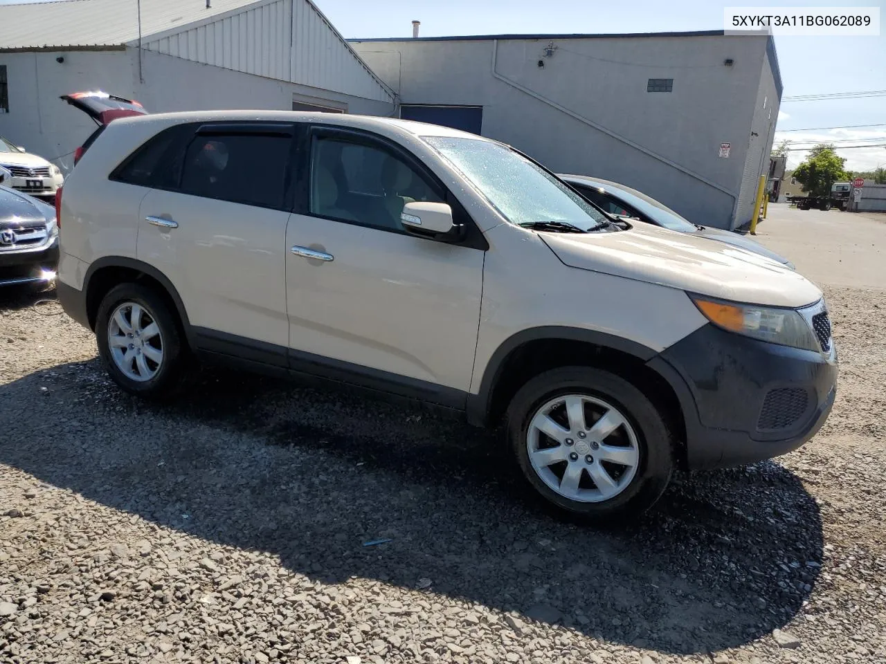 5XYKT3A11BG062089 2011 Kia Sorento Base