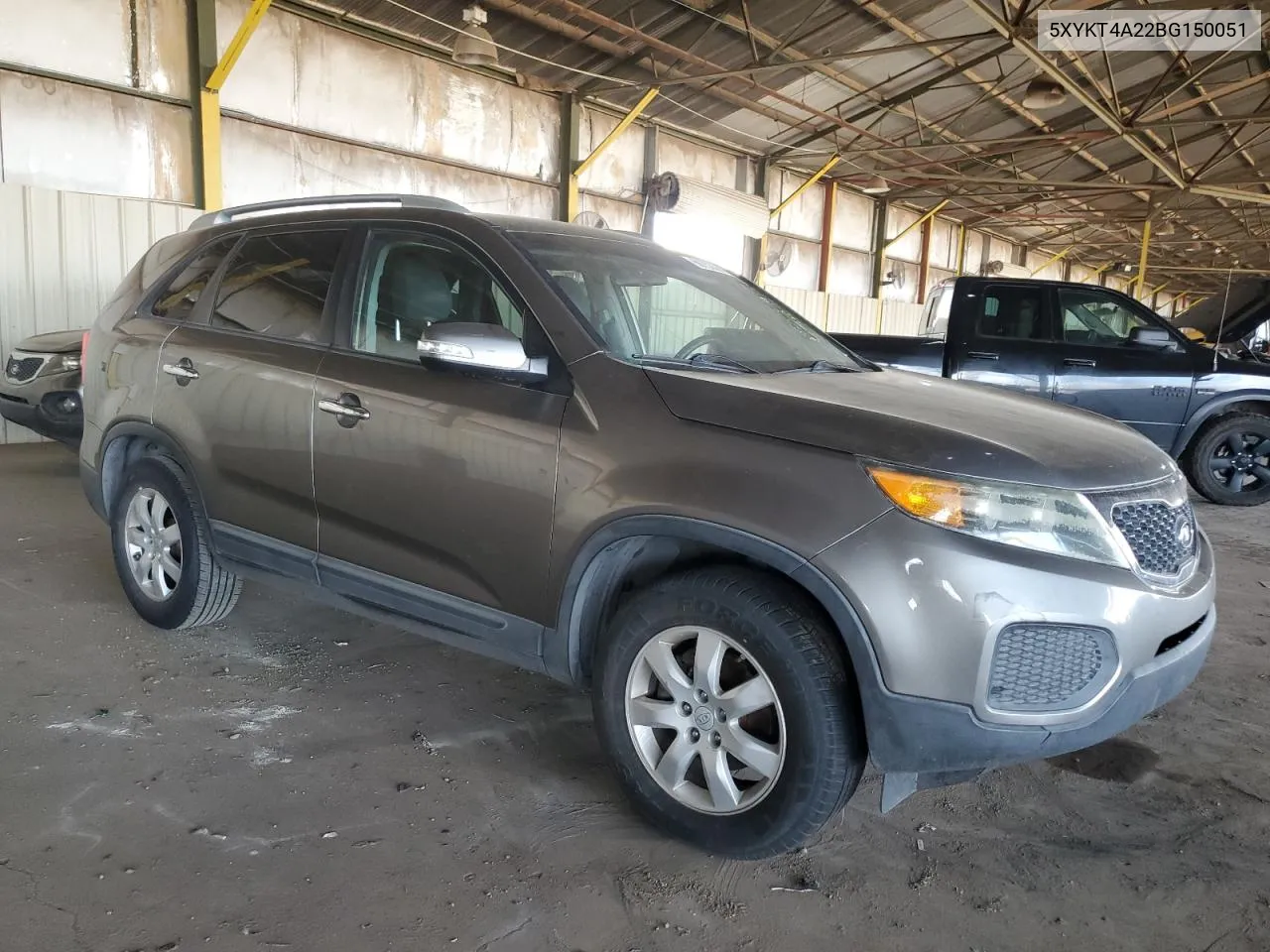 2011 Kia Sorento Base VIN: 5XYKT4A22BG150051 Lot: 68753564