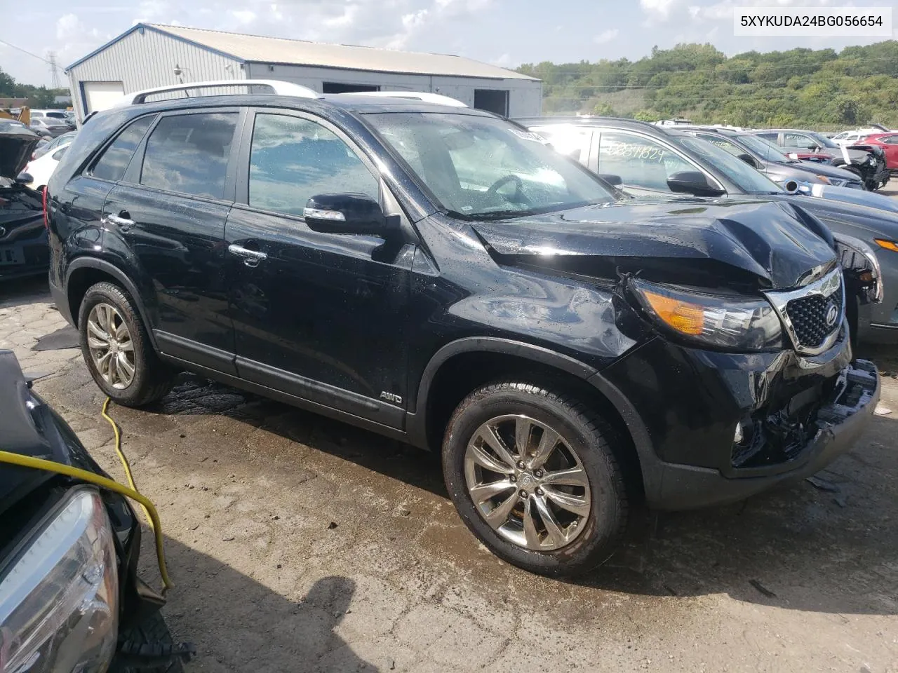 2011 Kia Sorento Ex VIN: 5XYKUDA24BG056654 Lot: 68844084