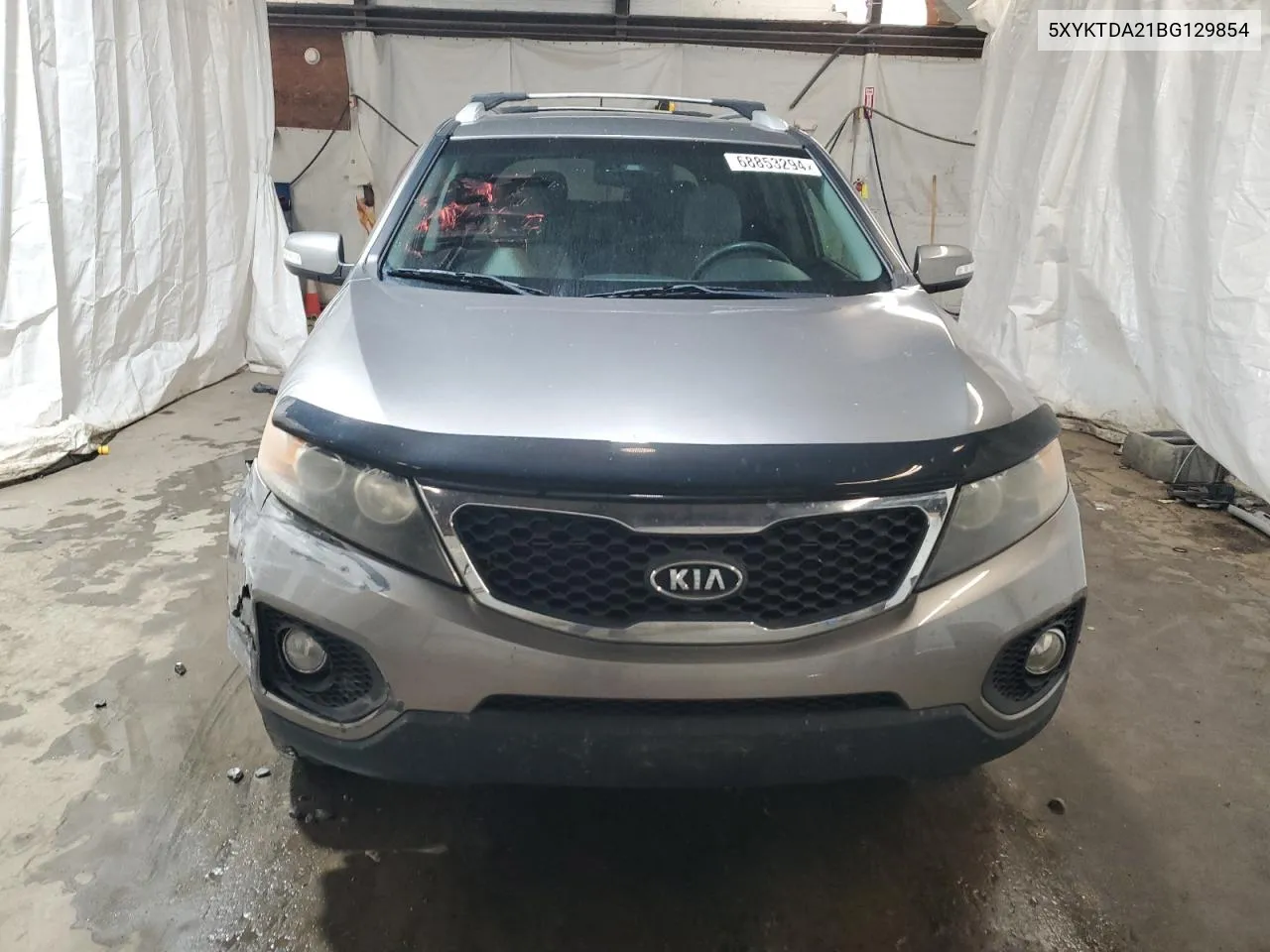 2011 Kia Sorento Base VIN: 5XYKTDA21BG129854 Lot: 68853294