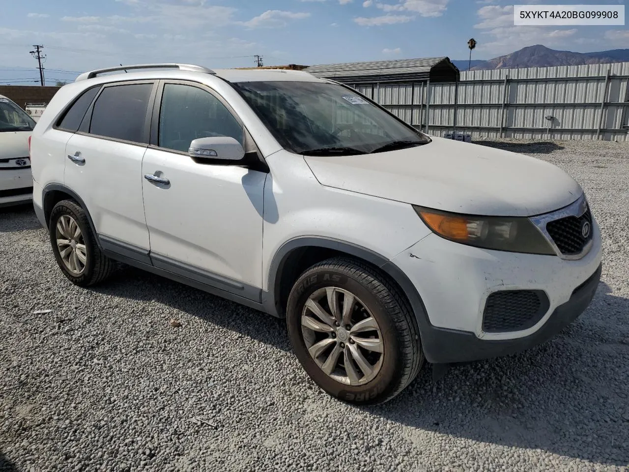 2011 Kia Sorento Base VIN: 5XYKT4A20BG099908 Lot: 69577164