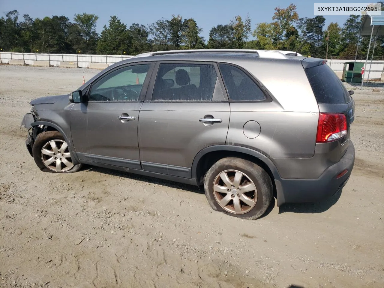 5XYKT3A18BG042695 2011 Kia Sorento Base