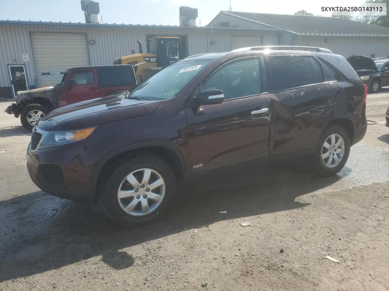 2011 Kia Sorento Base VIN: 5XYKTDA25BG143112 Lot: 70612534