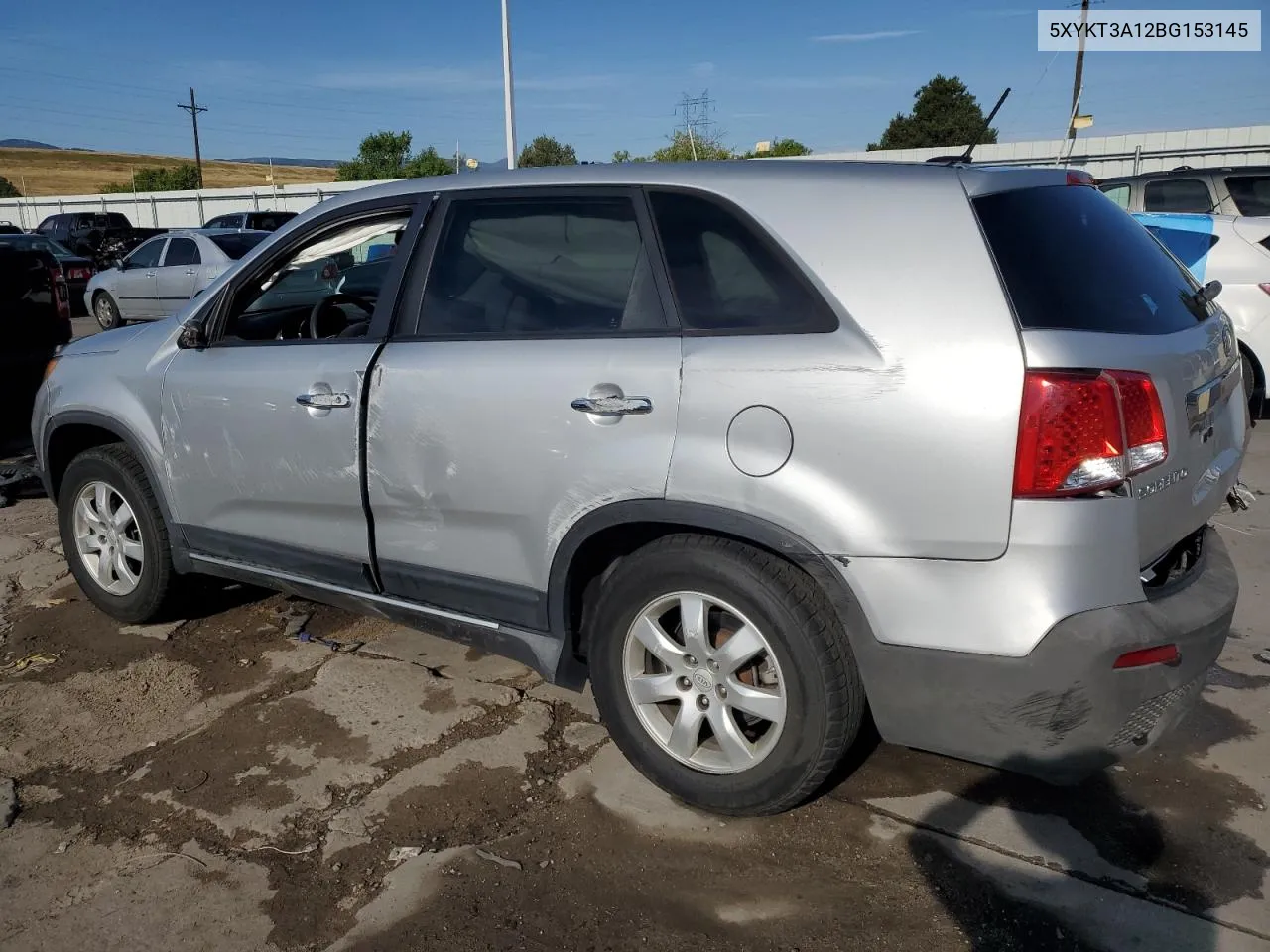 2011 Kia Sorento Base VIN: 5XYKT3A12BG153145 Lot: 70917094