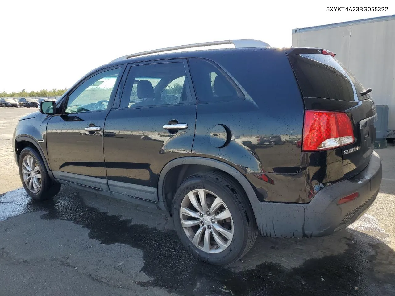 2011 Kia Sorento Base VIN: 5XYKT4A23BG055322 Lot: 71568234