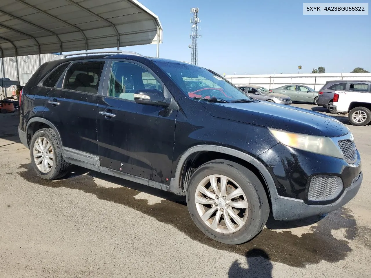 2011 Kia Sorento Base VIN: 5XYKT4A23BG055322 Lot: 71568234