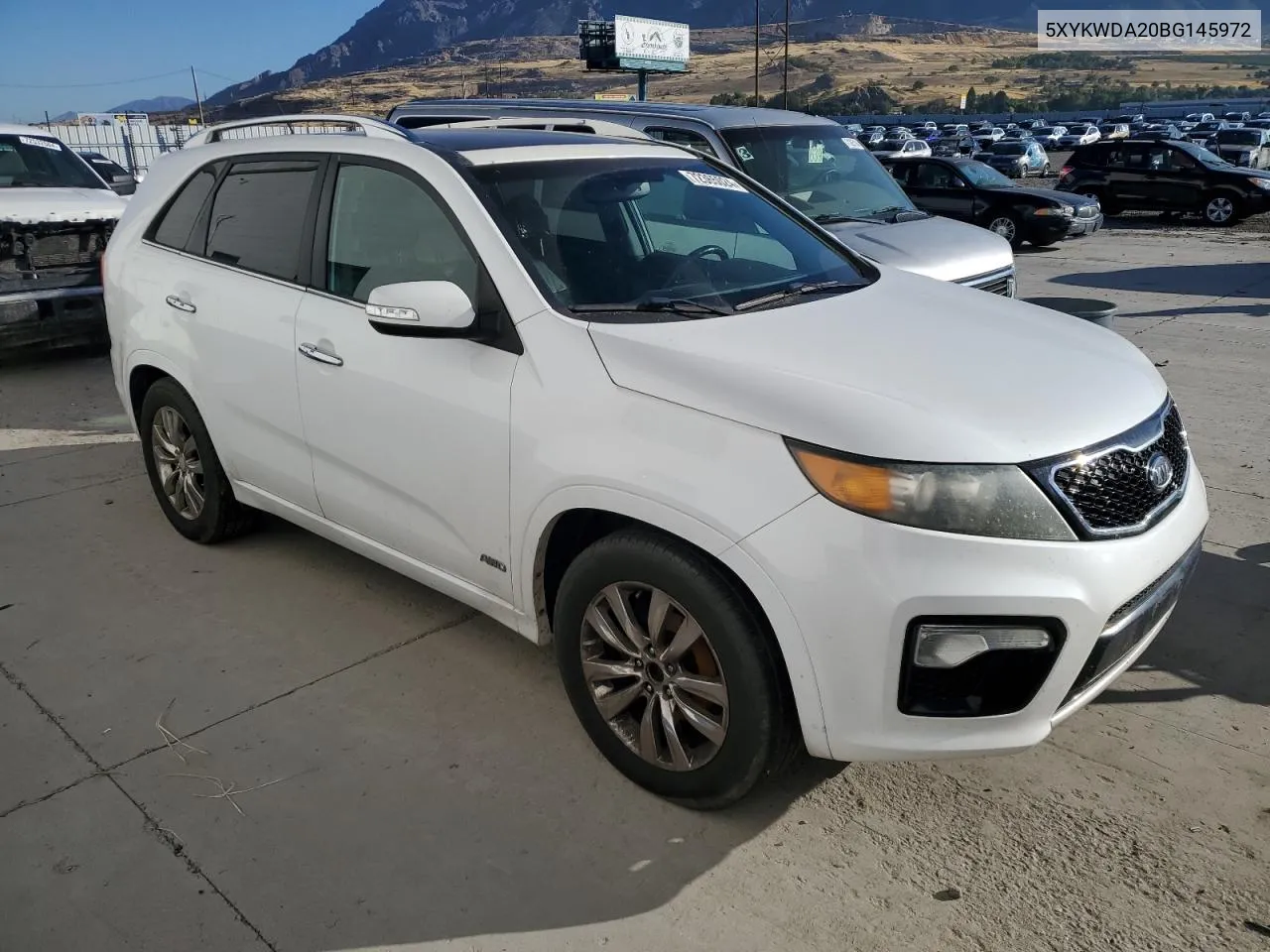 2011 Kia Sorento Sx VIN: 5XYKWDA20BG145972 Lot: 72365024