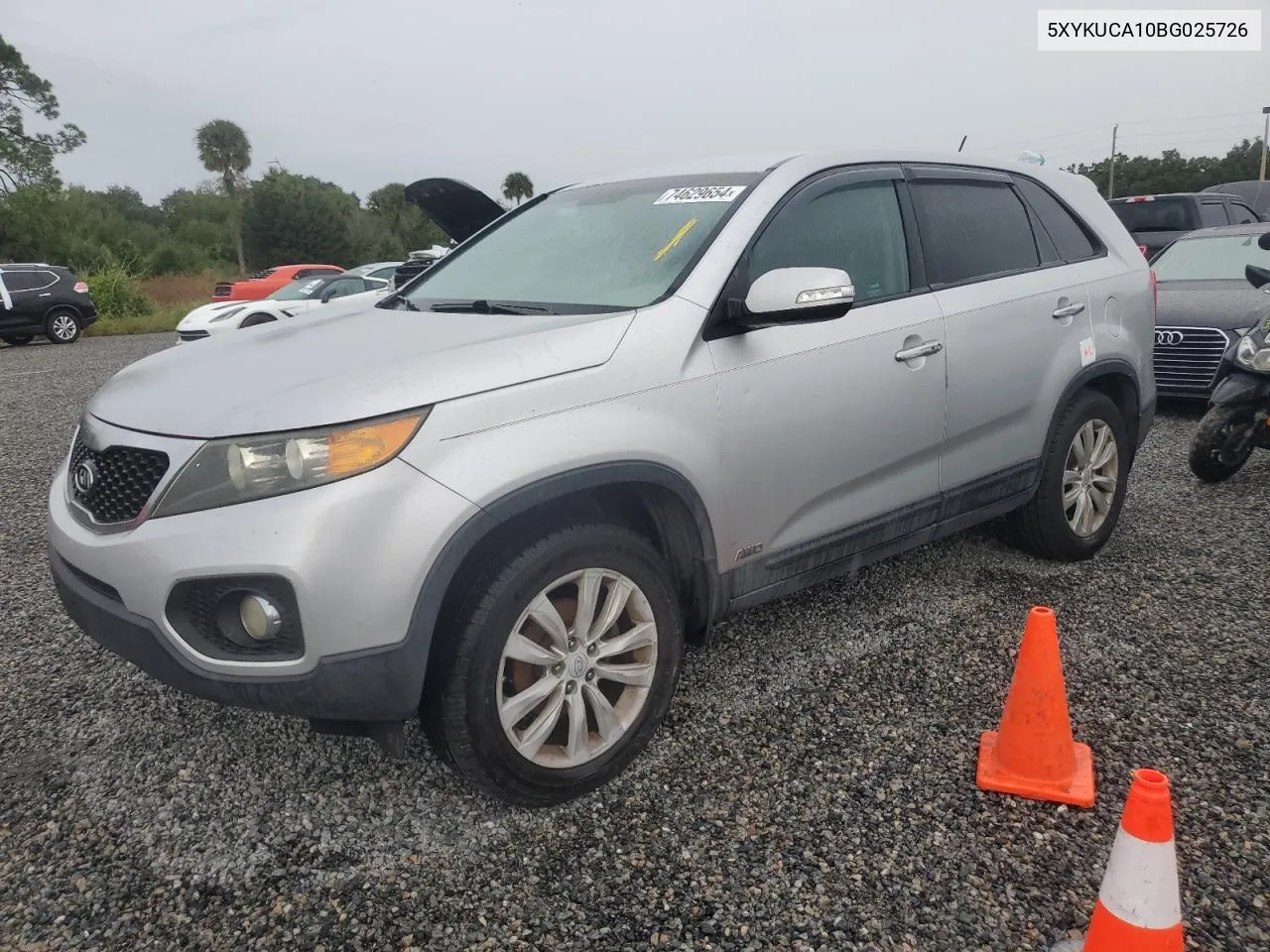 2011 Kia Sorento Ex VIN: 5XYKUCA10BG025726 Lot: 74629654