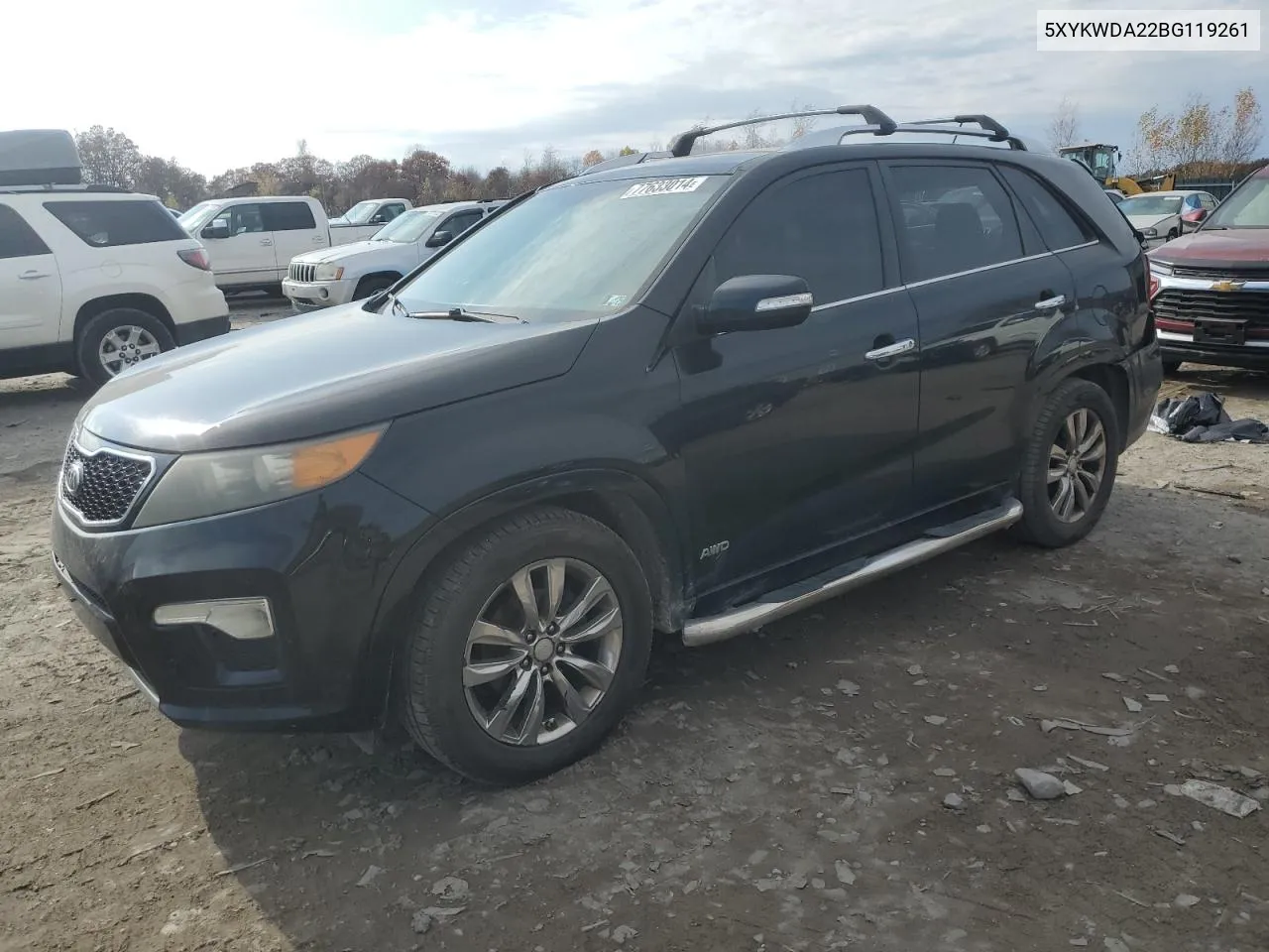 5XYKWDA22BG119261 2011 Kia Sorento Sx