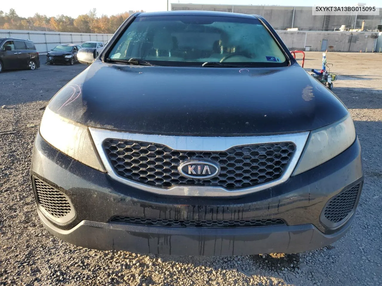 2011 Kia Sorento Base VIN: 5XYKT3A13BG015095 Lot: 77746524