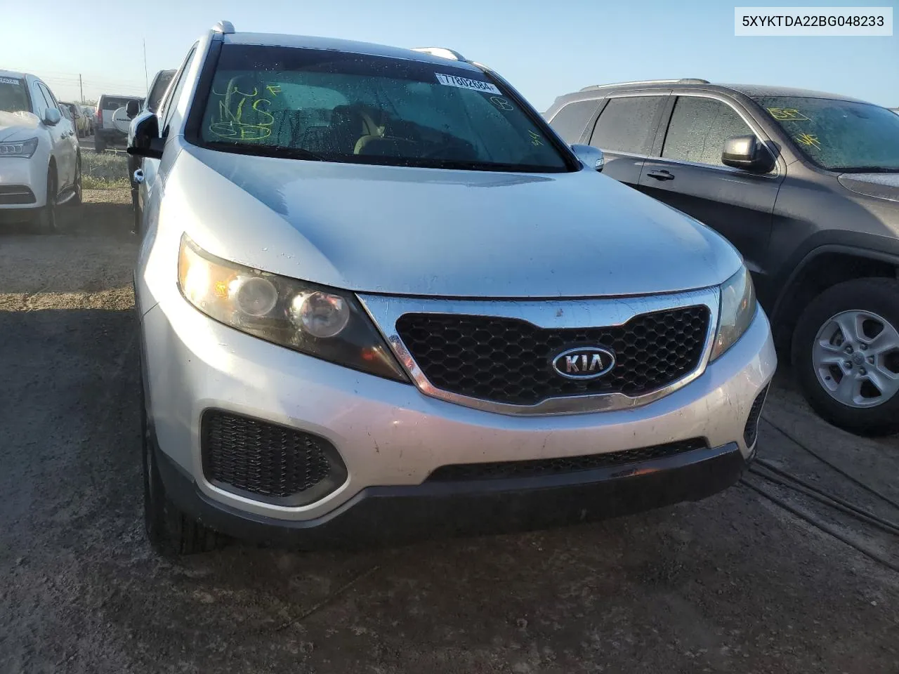 2011 Kia Sorento Base VIN: 5XYKTDA22BG048233 Lot: 77802684