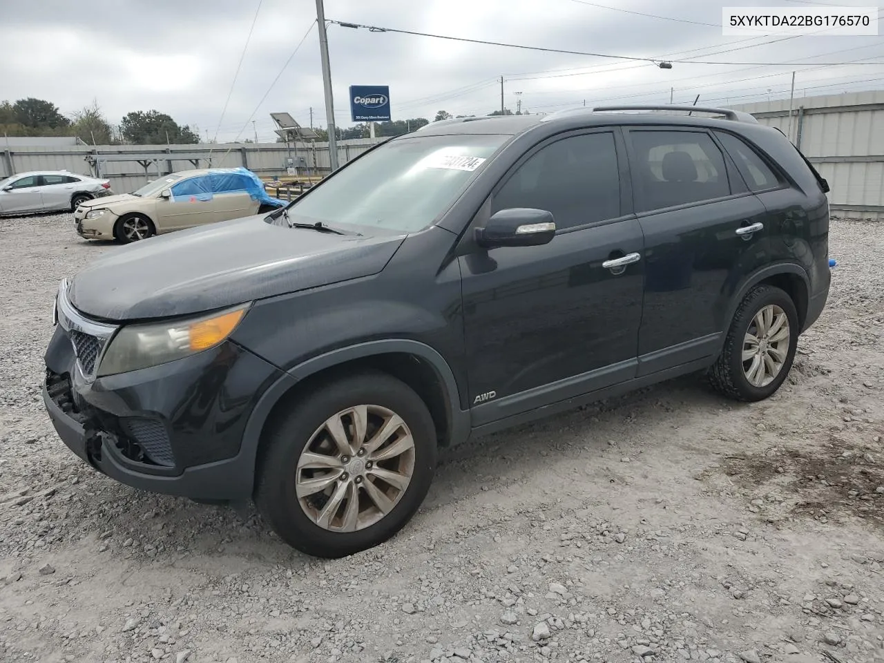 2011 Kia Sorento Base VIN: 5XYKTDA22BG176570 Lot: 78031724