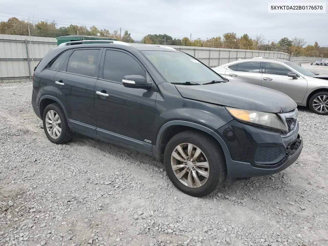 2011 Kia Sorento Base VIN: 5XYKTDA22BG176570 Lot: 78031724